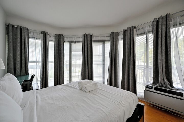 NEW ROYAL INN