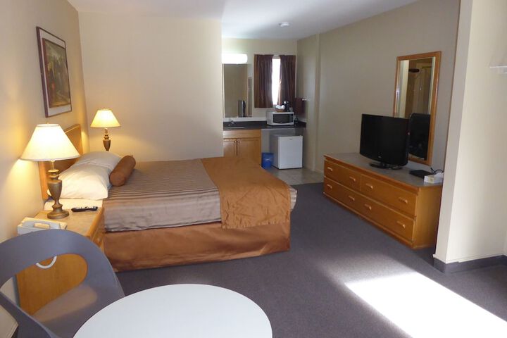 Room 19 of 35