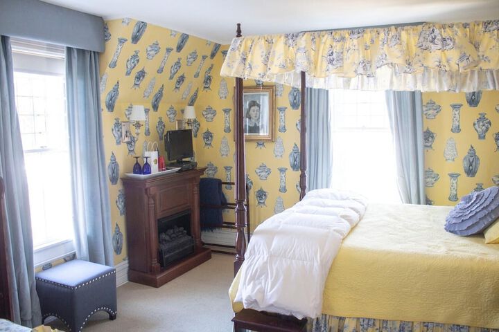 Room 60 of 84