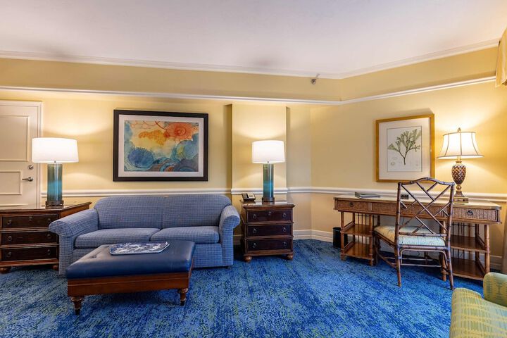 Room 110 of 164