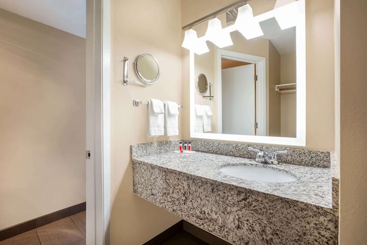Baymont by Wyndham Tri-Cities / Kennewick WA