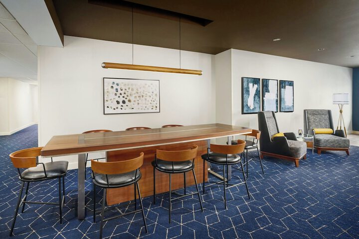 Courtyard by Marriott Chicago Midway Airport