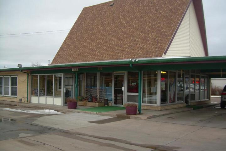 83 motel