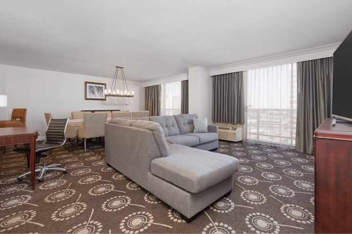 Wyndham Midland Downtown