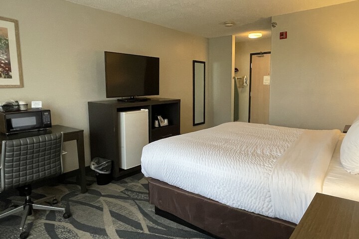 Room 42 of 56