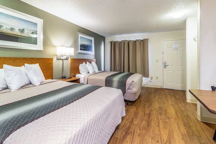 Room 15 of 24