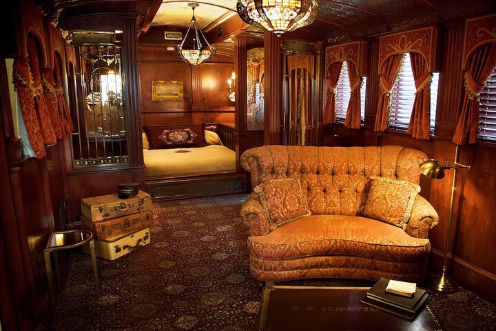 Room 15 of 48
