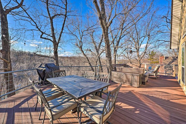 Pet-friendly Grand Lake House w / Dock & Kayaks!