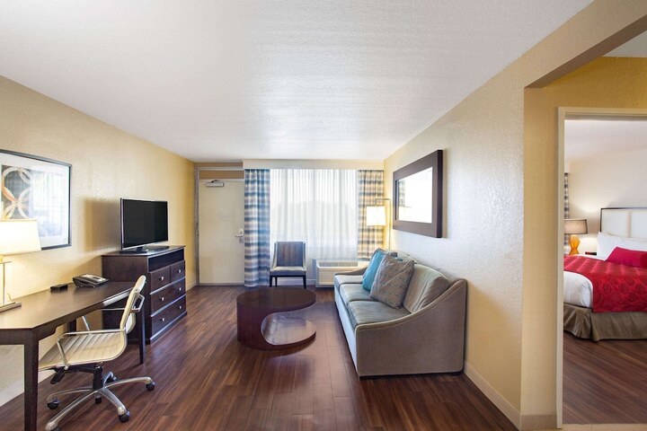 Room 20 of 44