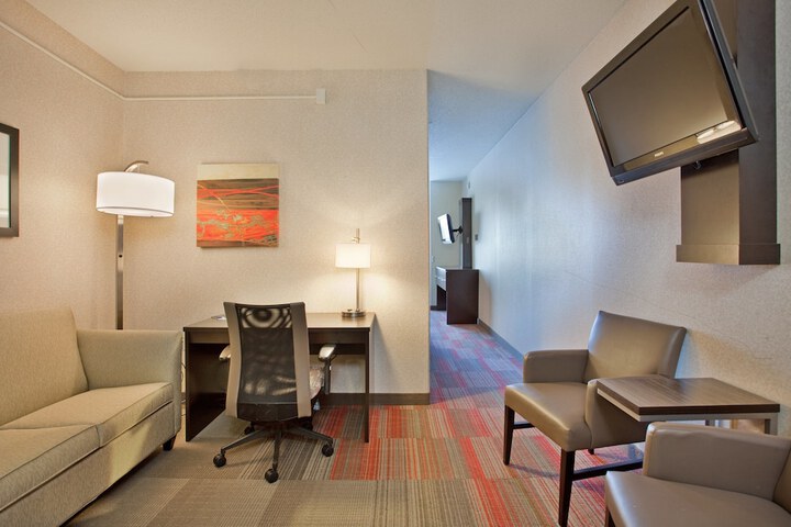 Room 109 of 163