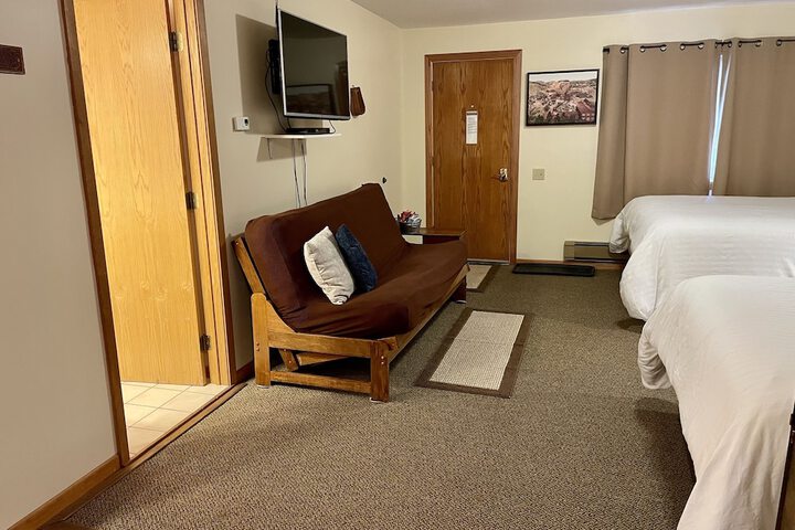Whitetail Creek Resort