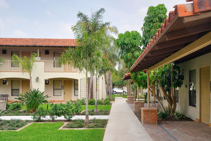 The Bungalows on Shary Mission-McAllen