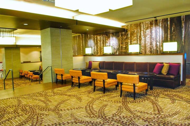 Hotel Interior 10 of 88