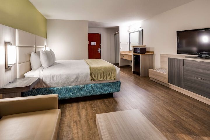 Room 19 of 27