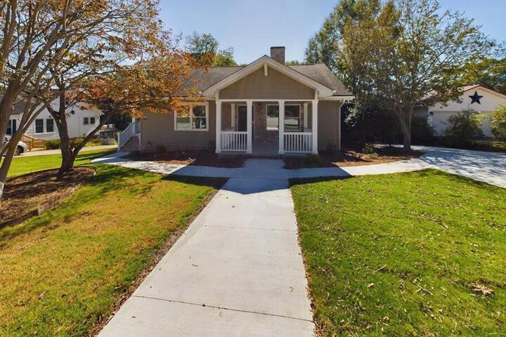 PIckens Place Unit B