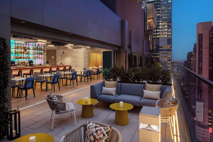 Terrace/Patio 18 of 19