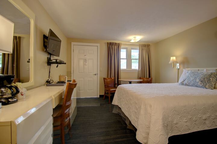 Room 30 of 50