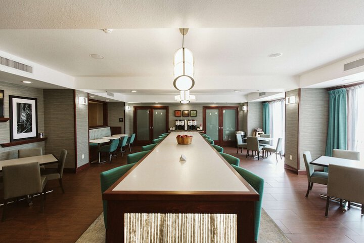 Hampton Inn Bismarck