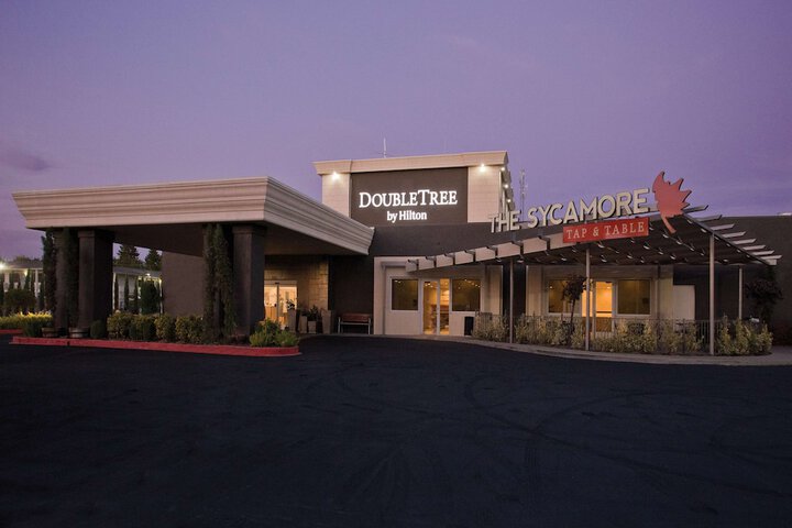Hotel 3 of 59