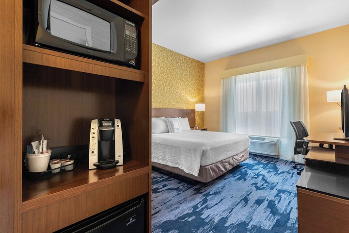 Fairfield Inn & Suites by Marriott Mebane