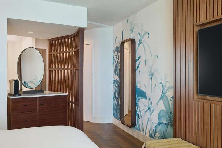 OUTRIGGER Waikiki Beach Resort