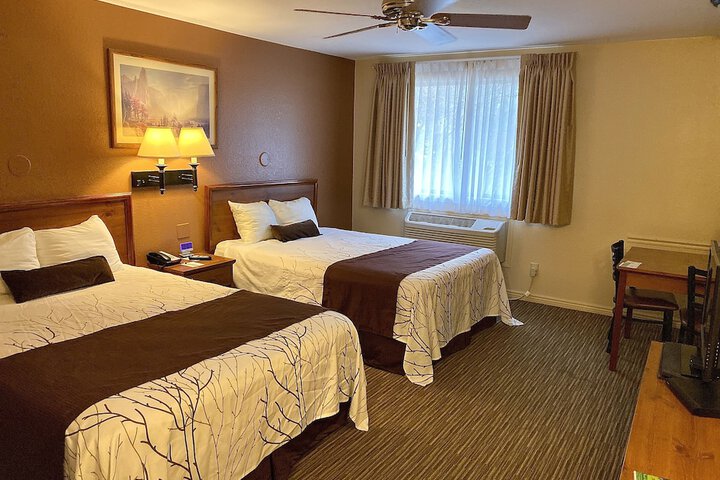 Majestic Mountain Inn