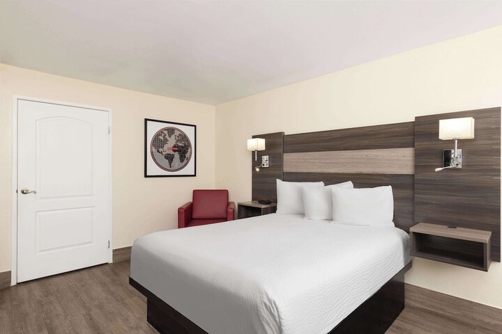 Room 34 of 57