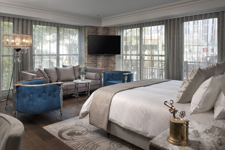 The Iveys Hotel