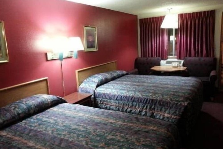 Willow Springs Motel