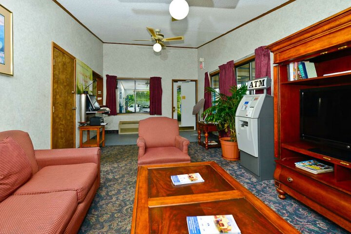 Hotel Interior 13 of 28