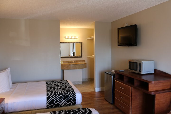 Room 57 of 65