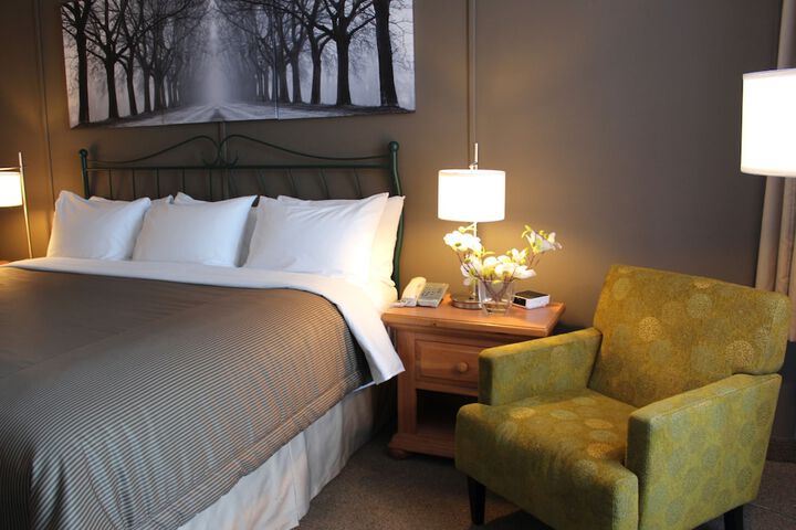 Room 34 of 59
