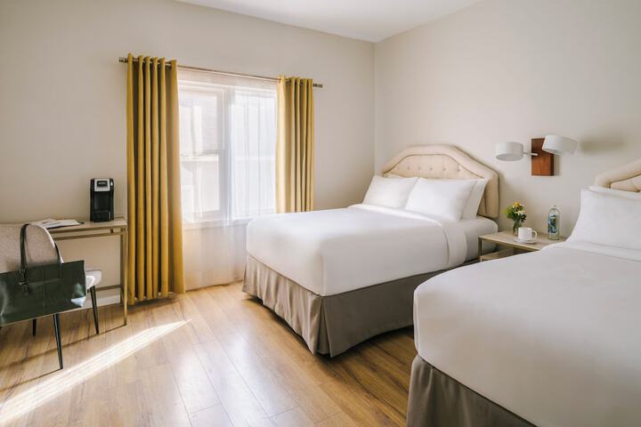 Room 46 of 60