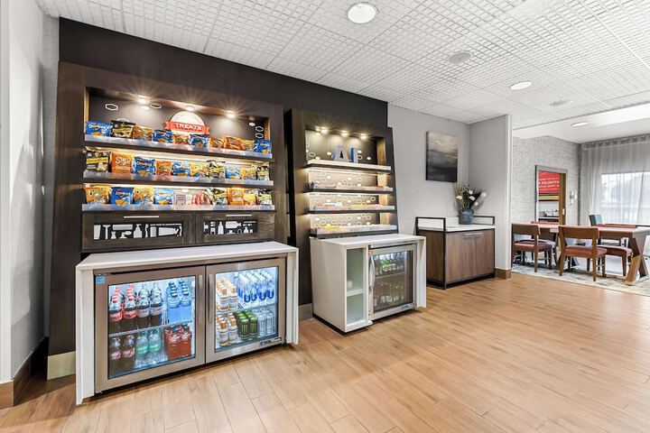 Hampton Inn Florence Midtown near University of North Alabama