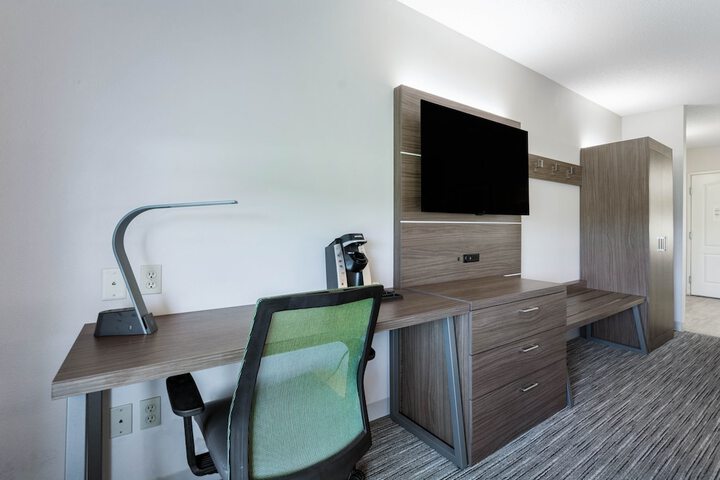 Room 20 of 41