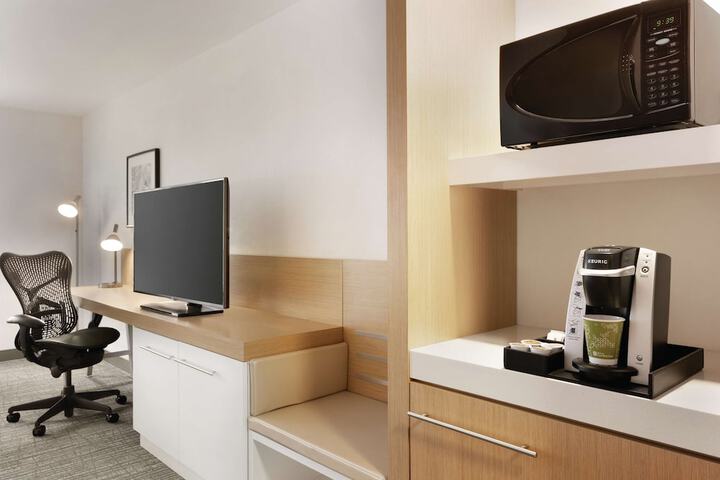 Room 14 of 41