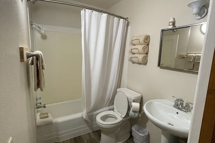 Room 126 of 234