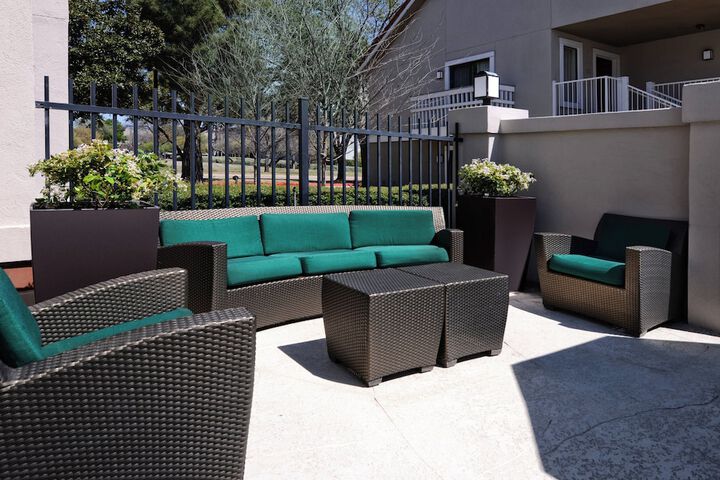 Terrace/Patio 15 of 18