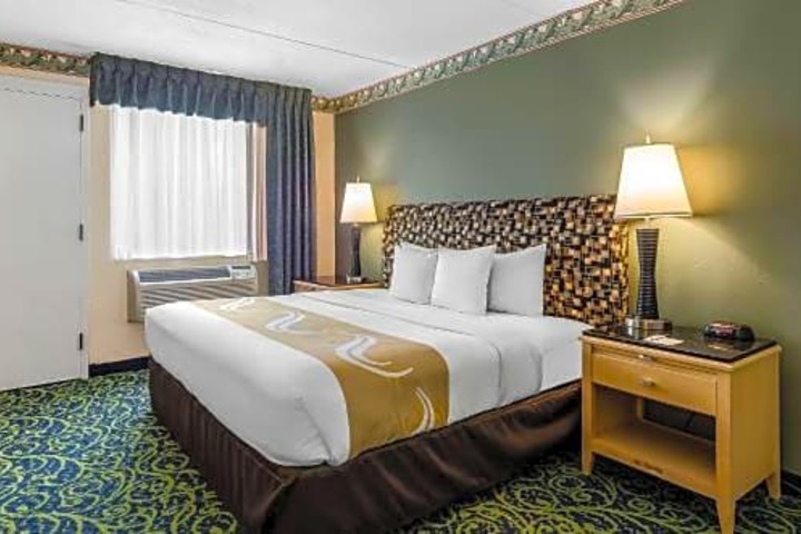 Quality Inn & Suites Lexington