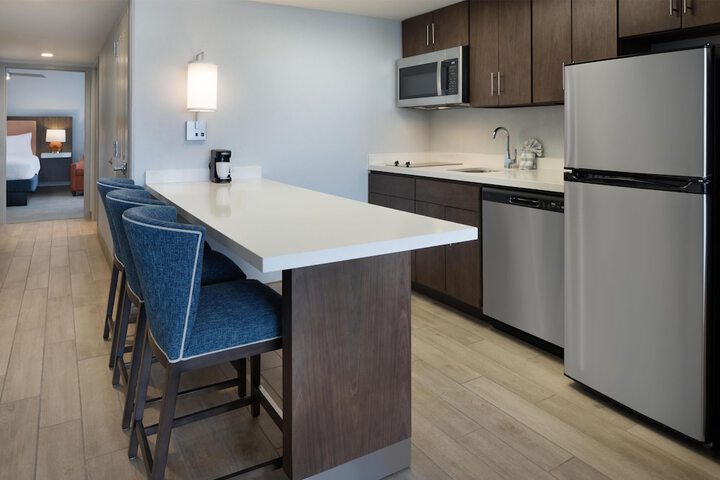 Hampton Inn & Suites Myrtle Beach / Oceanfront