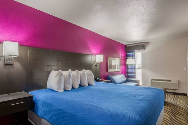 Stratford House Inns - Edmond