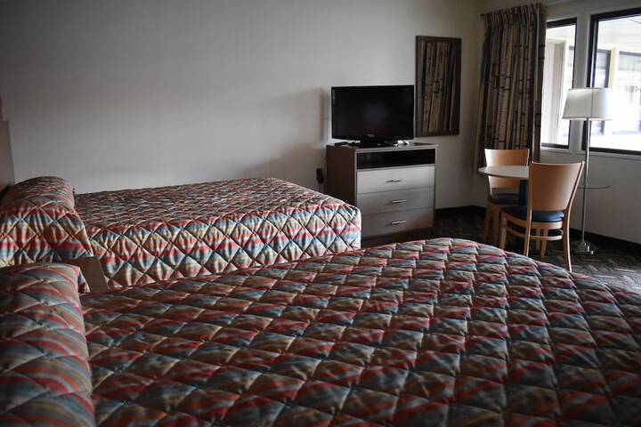 Room 37 of 51
