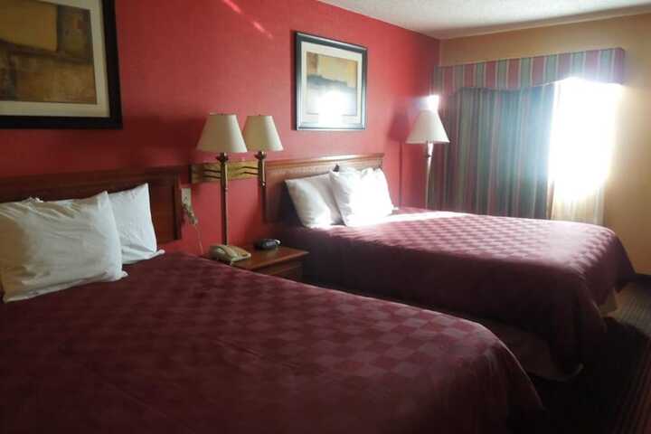 Room 9 of 19