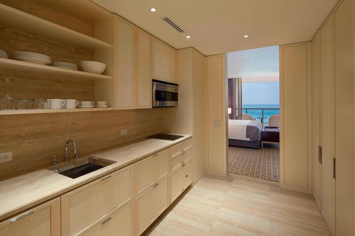 The St. Regis Bal Harbour Resort