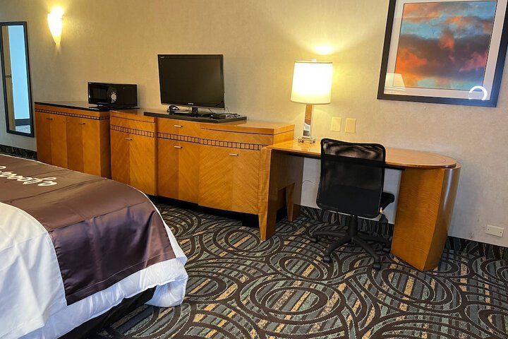 Room 19 of 24