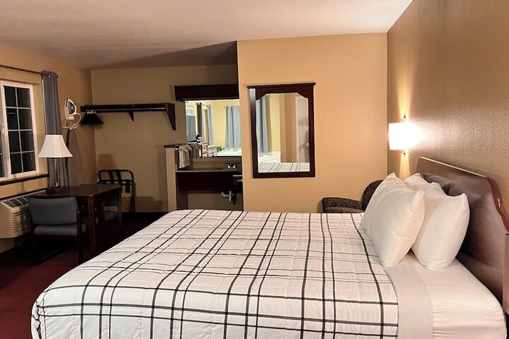 Room 75 of 87
