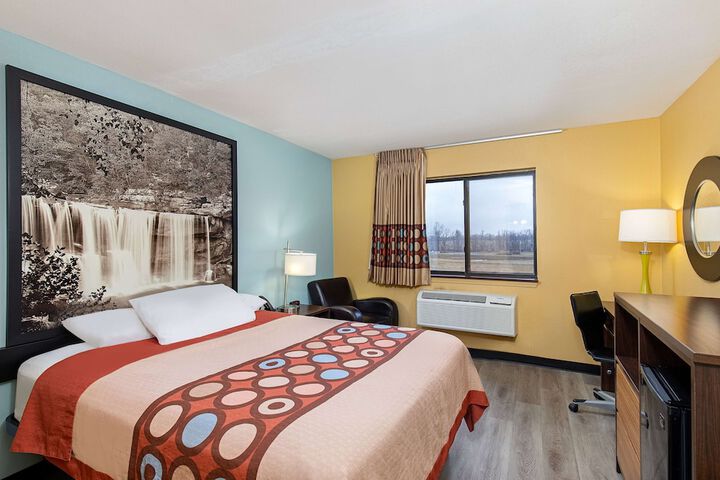 Room 22 of 27