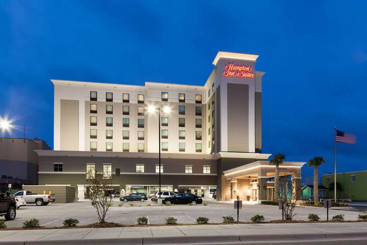 Hampton Inn & Suites Carolina Beach Oceanfront