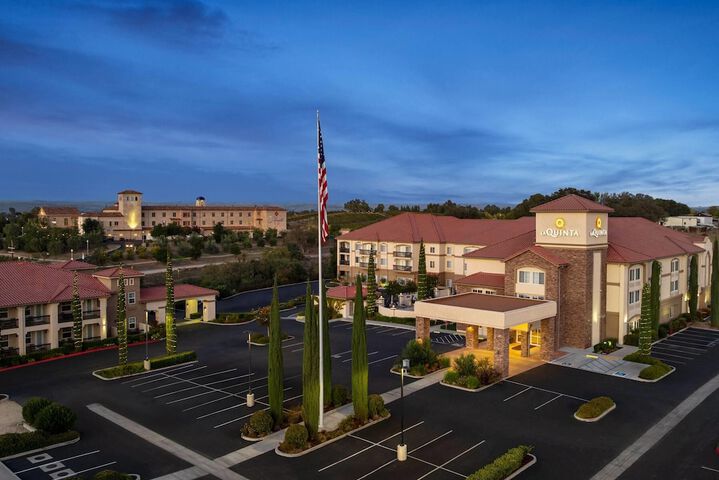 La Quinta Inn & Suites by Wyndham Paso Robles