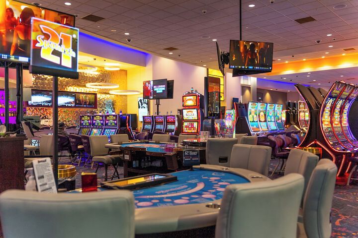 12 Tribes Omak Casino Hotel